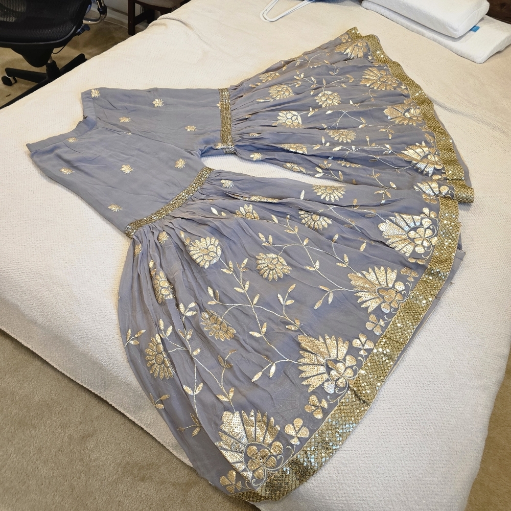 Gray and Gold Floral Embroidered Kurta Gharara with Dupatta - L/XL - Picture 13 of 13